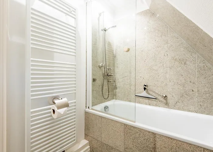 Juliane - Galeriesuite Appartement